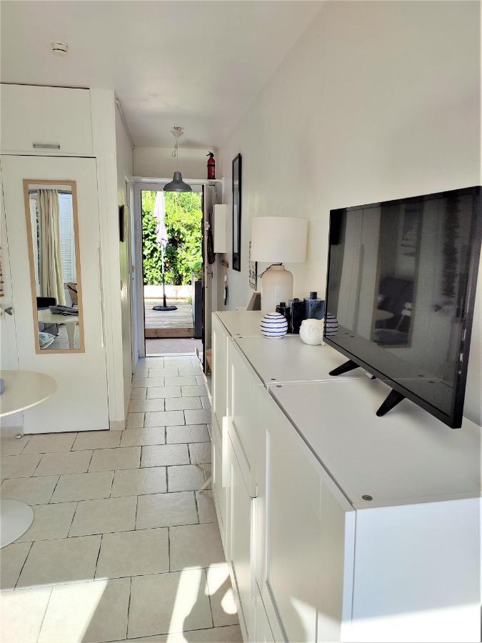 Ferienwohnung Studio Golfe Juan, plages, parking, climatisation Vallauris Exterior foto